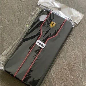 Black iPhone xS max phone case